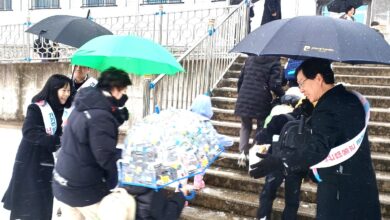 Photo of 경북청송초 등굣길 교통지도 및 입학 응원